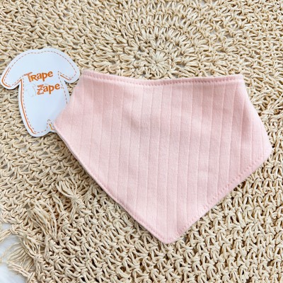 Kit 2 Macacões + Babador Bandana Flores e Canelado - Rose e Off White Kit 2 Macacões + Babador Bandana Flores e Canelado - Rose e Off White